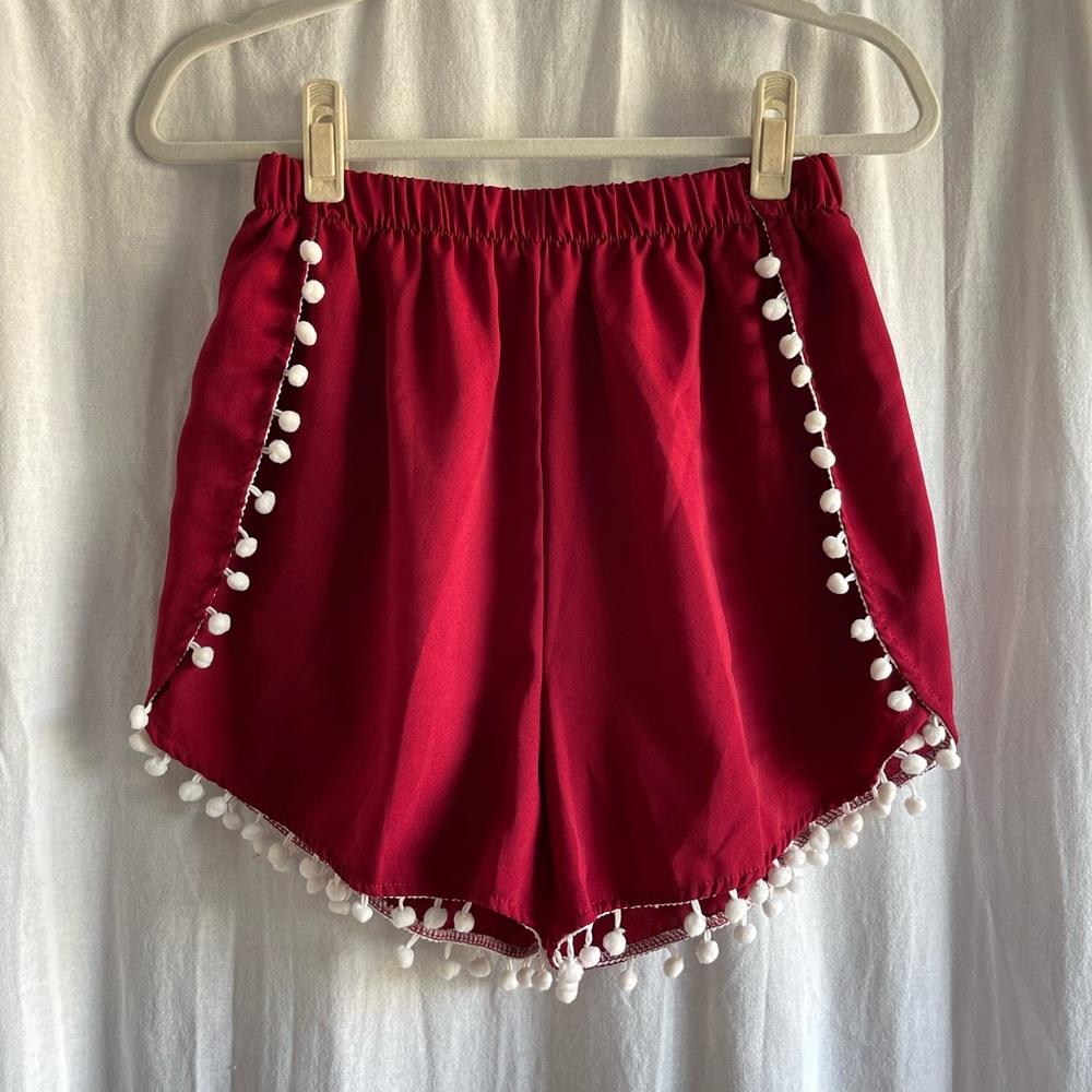 Copper closet red flowy shorts